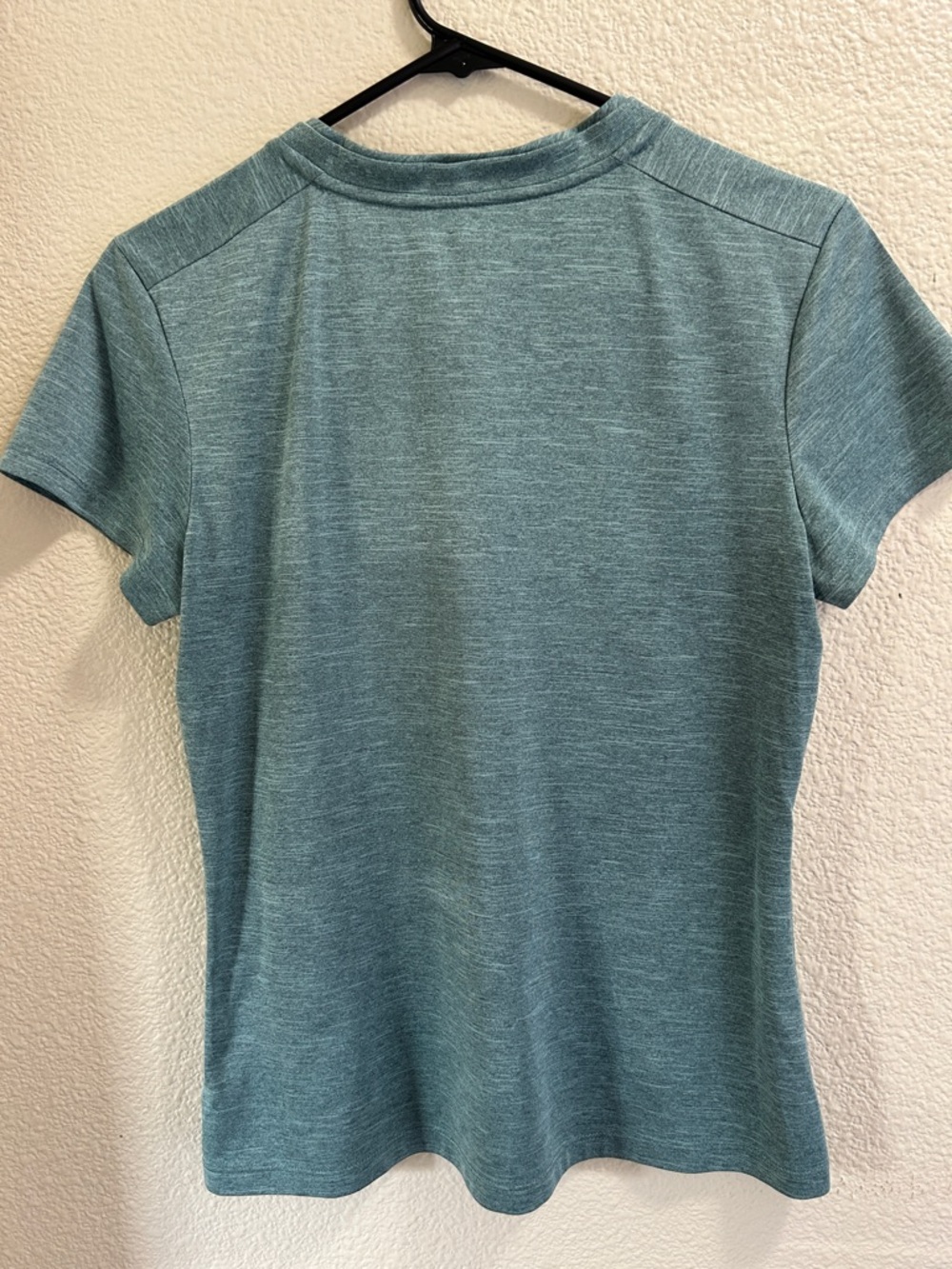 REI Women's Teal Heather V-Neck Short Sleeve Tee - Picture 4 of 6